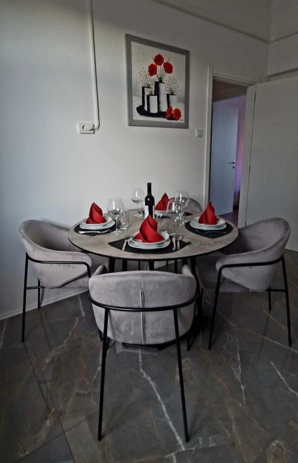 Ferienwohnung Mc Centar Apartman Pula Exterior foto
