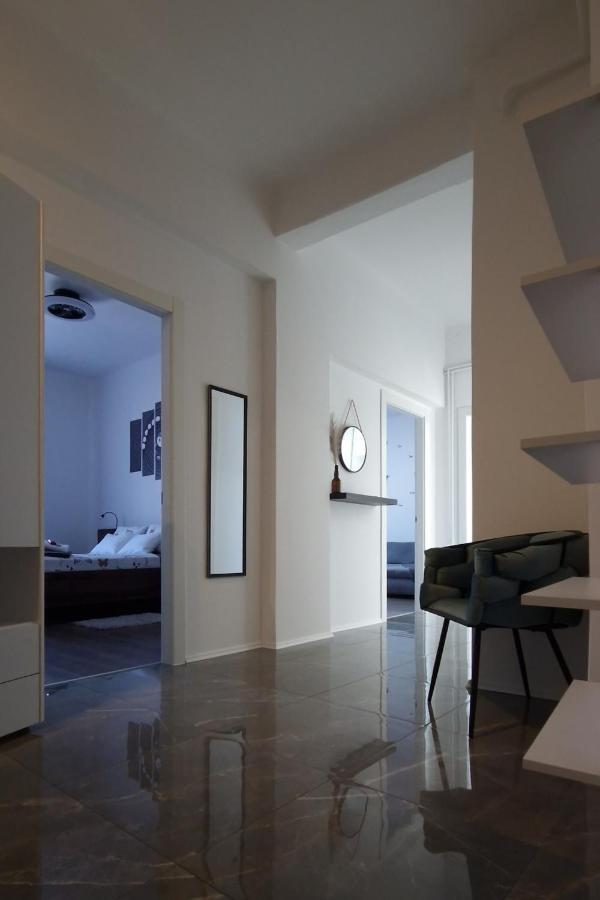 Ferienwohnung Mc Centar Apartman Pula Exterior foto